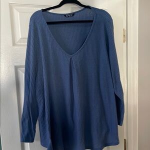 BloomChic Blue Relaxed Long Sleeve Tunic